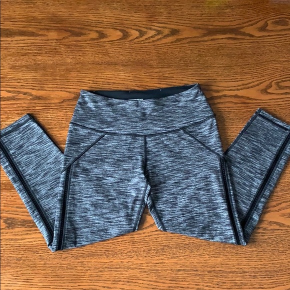 🏃♀️VICTORIA’S SECRET SPORT🏃♀️Women’s Capri - Picture 3 of 4